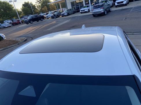 Used 2024 Honda Accord EX image 35