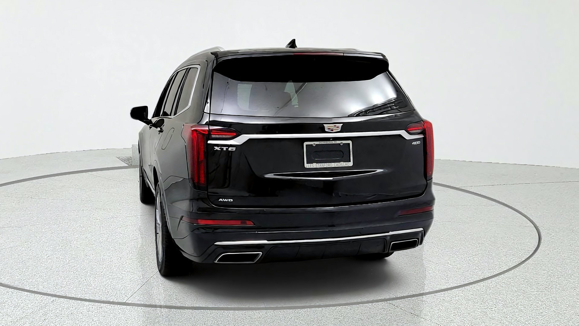 Used 2024 Cadillac XT6 Premium Luxury w/ Technology Package AWD/4WD image 4