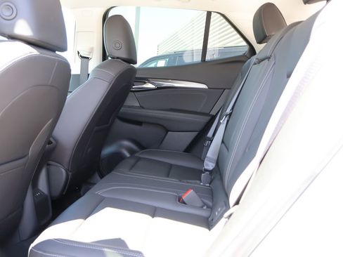 Used 2025 Buick Envision Preferred AWD/4WD image 18