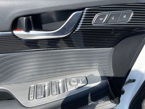 Used 2023 Hyundai Palisade Calligraphy w/ Cargo Package image 13