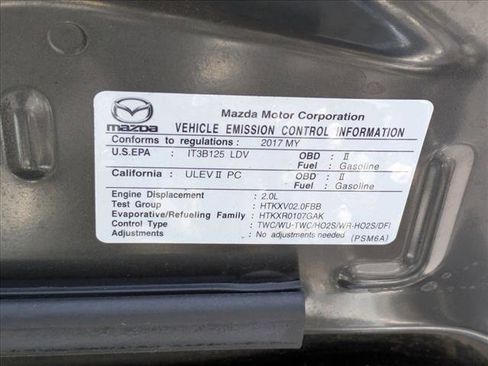 Used 2017 MAZDA MX-5 Miata RF Grand Touring image 20