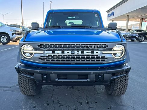 New 2025 Ford Bronco Badlands image 8