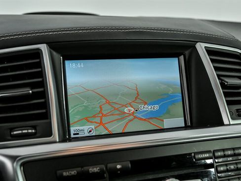 Used 2014 Mercedes-Benz GL 450 4MATIC w/ Lighting Package image 30