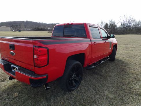 Used 2017 Chevrolet Silverado 1500 LT w/ Rally 2 Edition image 9