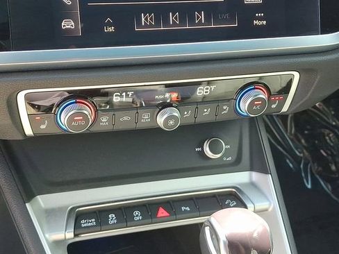 Used 2022 Audi Q3 2.0T Premium Plus image 20