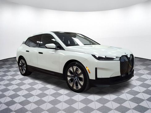 Certified 2025 BMW iX xDrive50 image 5