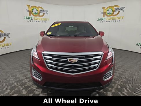 Used 2017 Cadillac XT5 Luxury w/ Driver Awareness Package image 3