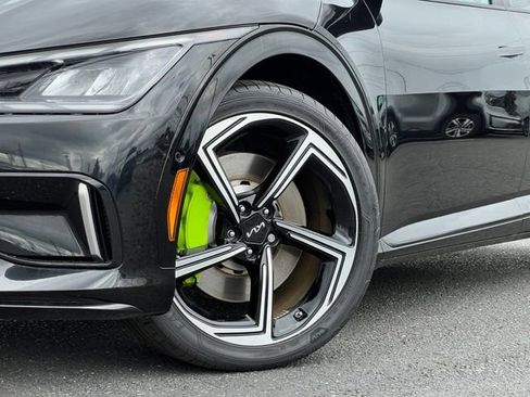 Certified 2023 Kia EV6 GT AWD/4WD image 2