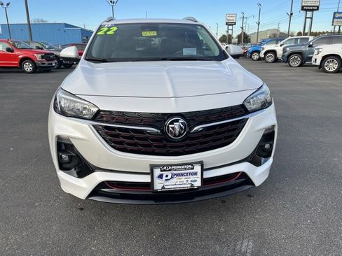 Used 2022 Buick Encore GX Select w/ Advanced Technology Package image 2