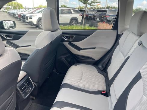 Used 2019 Subaru Forester Premium AWD/4WD image 22