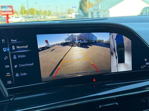 Used 2024 Cadillac Escalade Sport image 25