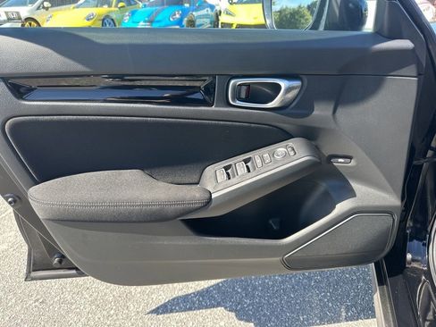 Used 2025 Honda Civic Sport Touring image 24