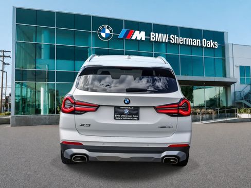 Used 2023 BMW X3 sDrive30i w/ Convenience Package RWD image 5