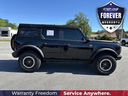 Used 2024 Ford Bronco Badlands w/ Sasquatch Package AWD/4WD image 8