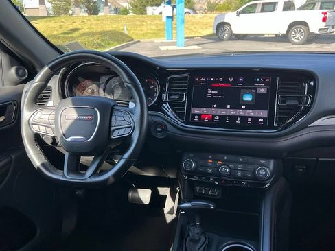 Used 2025 Dodge Durango GT RWD image 21