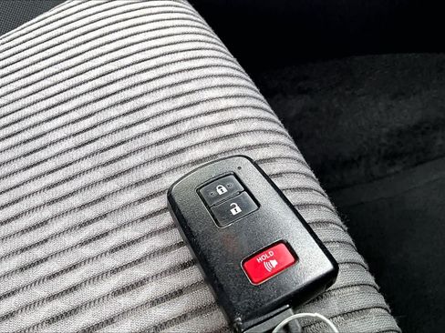 Used 2021 Toyota 4Runner SR5 RWD image 15