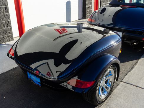 Used 2001 Chrysler Prowler image 49