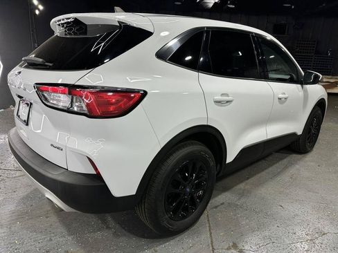 Used 2020 Ford Escape SE AWD/4WD image 4