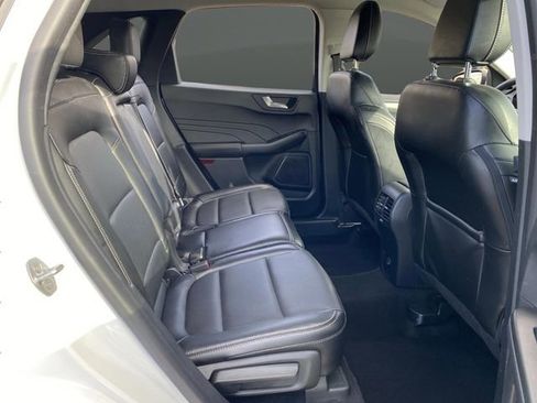 Used 2022 Ford Escape SEL image 27