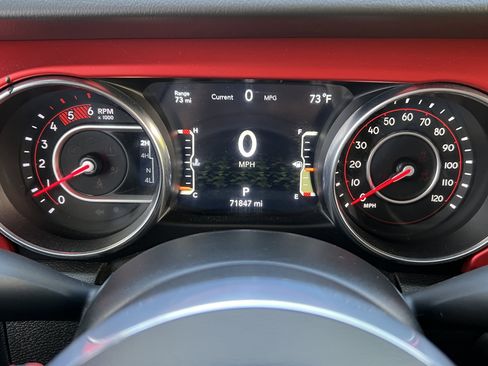 Used 2021 Jeep Wrangler Unlimited Rubicon w/ Uconnect 4C Nav & Sound Group AWD/4WD image 30