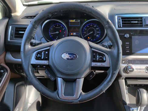 Used 2017 Subaru Outback 3.6R Touring w/ Popular Package #5A image 19