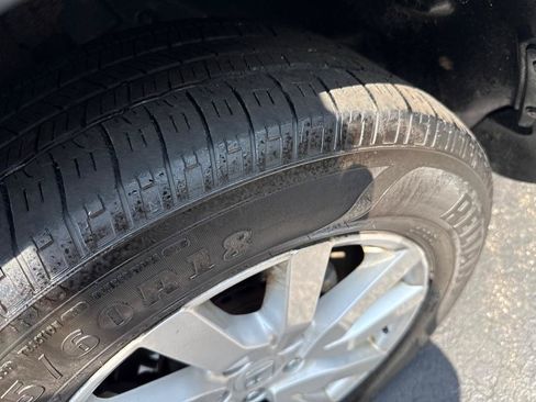 Used 2020 Honda Pilot LX image 4