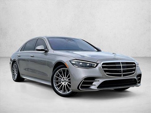 Certified 2024 Mercedes-Benz S 580 4MATIC Sedan image 11