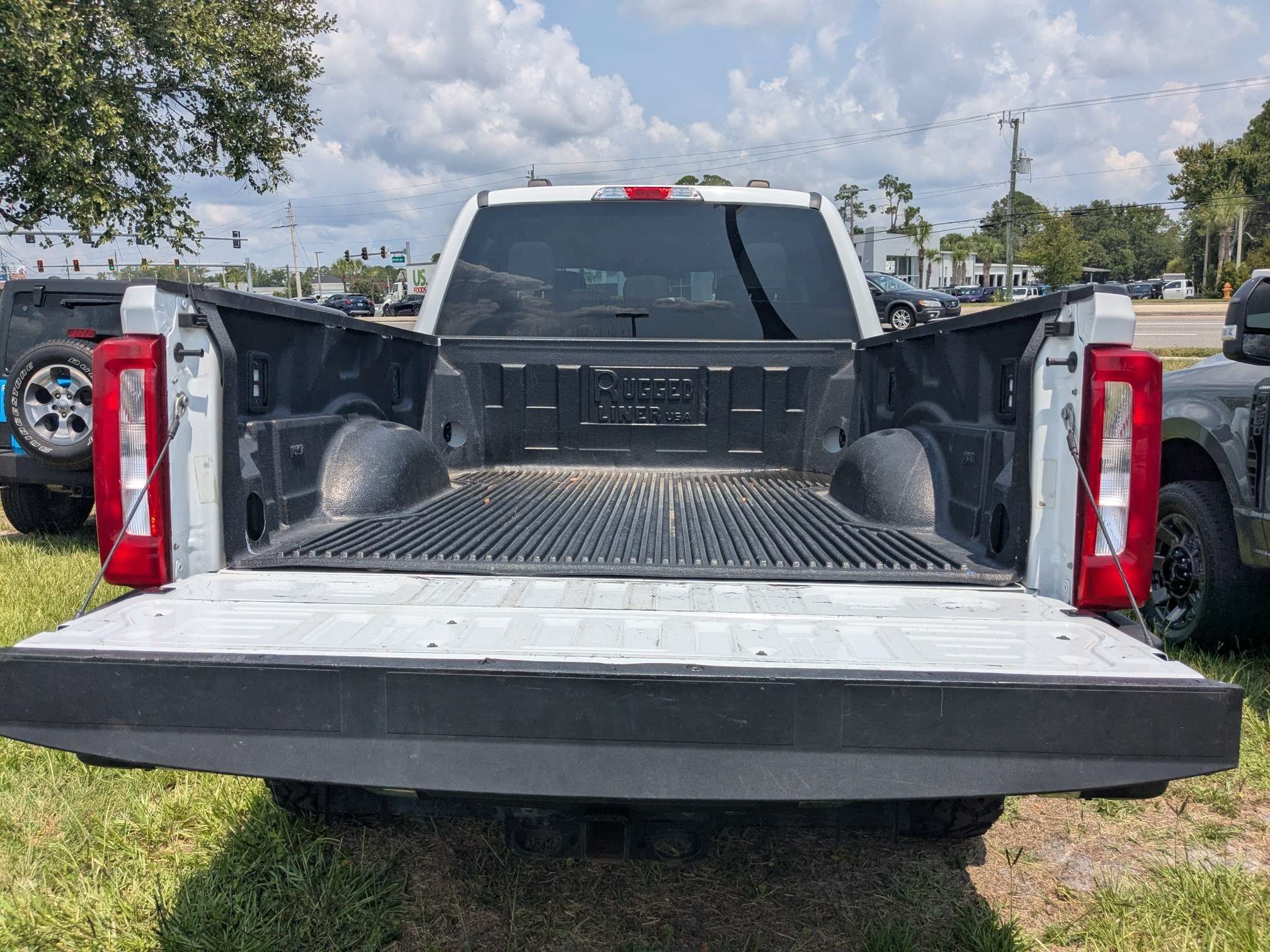 Used 2024 Ford F250 XLT AWD/4WD image 13