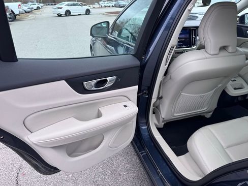 Used 2024 Volvo S60 B5 Core image 29