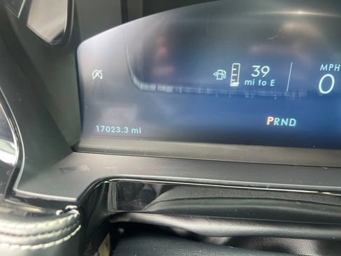 Certified 2024 Lincoln Corsair AWD image 19