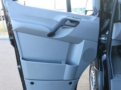 Used 2016 Mercedes-Benz Sprinter 3500 image 10