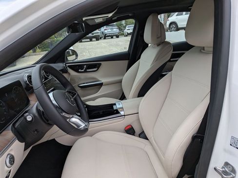 Used 2024 Mercedes-Benz C 300 4MATIC Sedan image 14