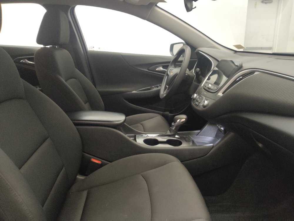 Used 2024 Chevrolet Malibu LS FWD image 21