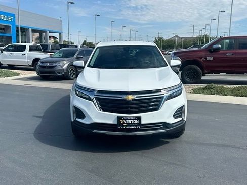 Certified 2024 Chevrolet Equinox LT FWD image 11