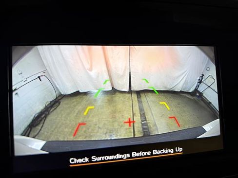 Used 2018 Subaru Crosstrek 2.0i Premium w/ Eyesight System image 21