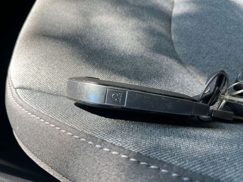 Used 2025 Kia K4 FWD image 23