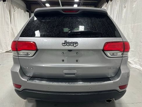 Used 2018 Jeep Grand Cherokee Limited AWD/4WD image 6