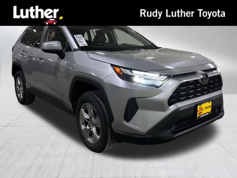 Used 2024 Toyota RAV4 XLE w/ Convenience Package image 1