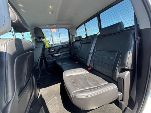 Used 2015 GMC Sierra 2500 Denali w/ Duramax Plus Package AWD/4WD image 19