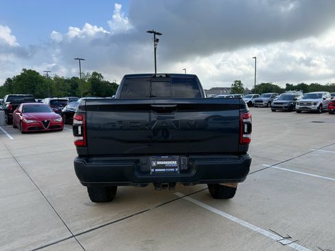Used 2022 RAM 2500 Power Wagon AWD/4WD image 6