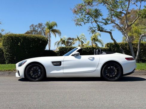 Used 2018 Mercedes-Benz AMG GT Roadster w/ Lane Tracking Package image 2