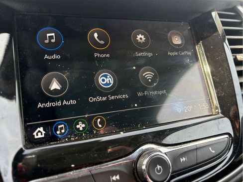 Used 2018 Chevrolet Trax LT w/ LT Convenience Package image 15