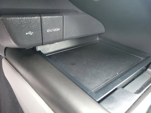 Used 2024 Toyota Camry LE w/ Convenience Package image 12