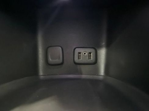 Used 2018 GMC Acadia SLE w/ Driver Alert Package I AWD/4WD image 20