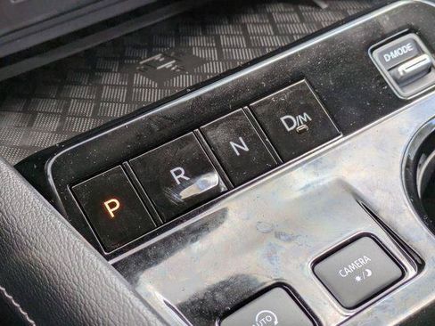 Used 2025 Nissan Murano SV AWD/4WD image 20