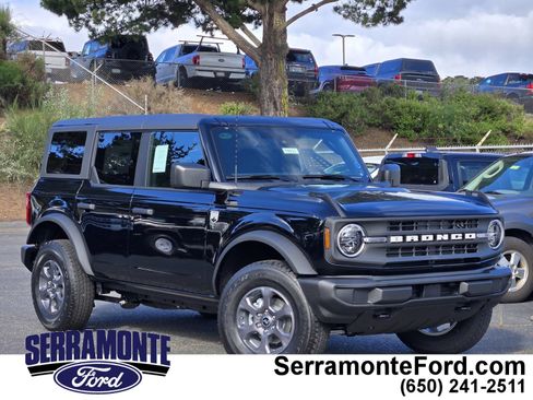 New 2026 Ford Bronco Big Bend AWD/4WD image 1