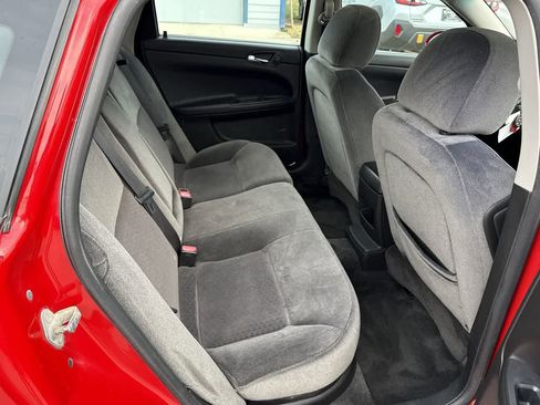 Used 2012 Chevrolet Impala LT w/ LT Sunroof Package image 18