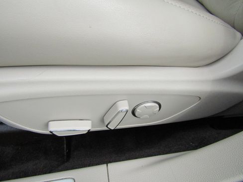 Used 2018 Lincoln MKZ Reserve w/ Climate Package image 21