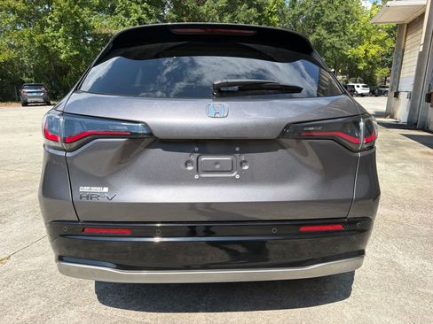 Certified 2025 Honda HR-V EX-L image 10