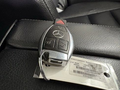 Used 2014 Mercedes-Benz GLK 350 2WD image 41